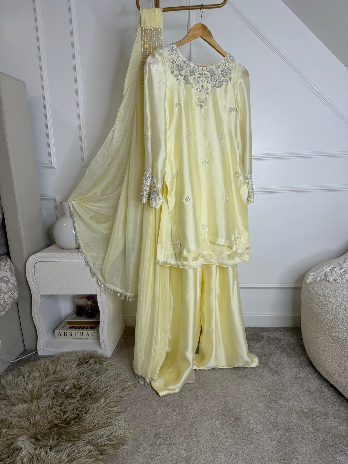 NOORI (Butter Yellow)