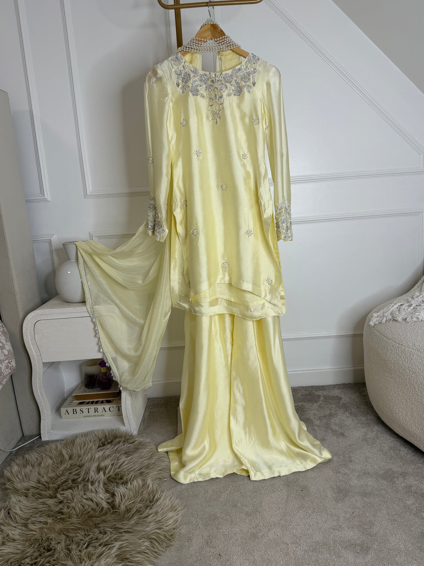 NOORI (Butter Yellow)