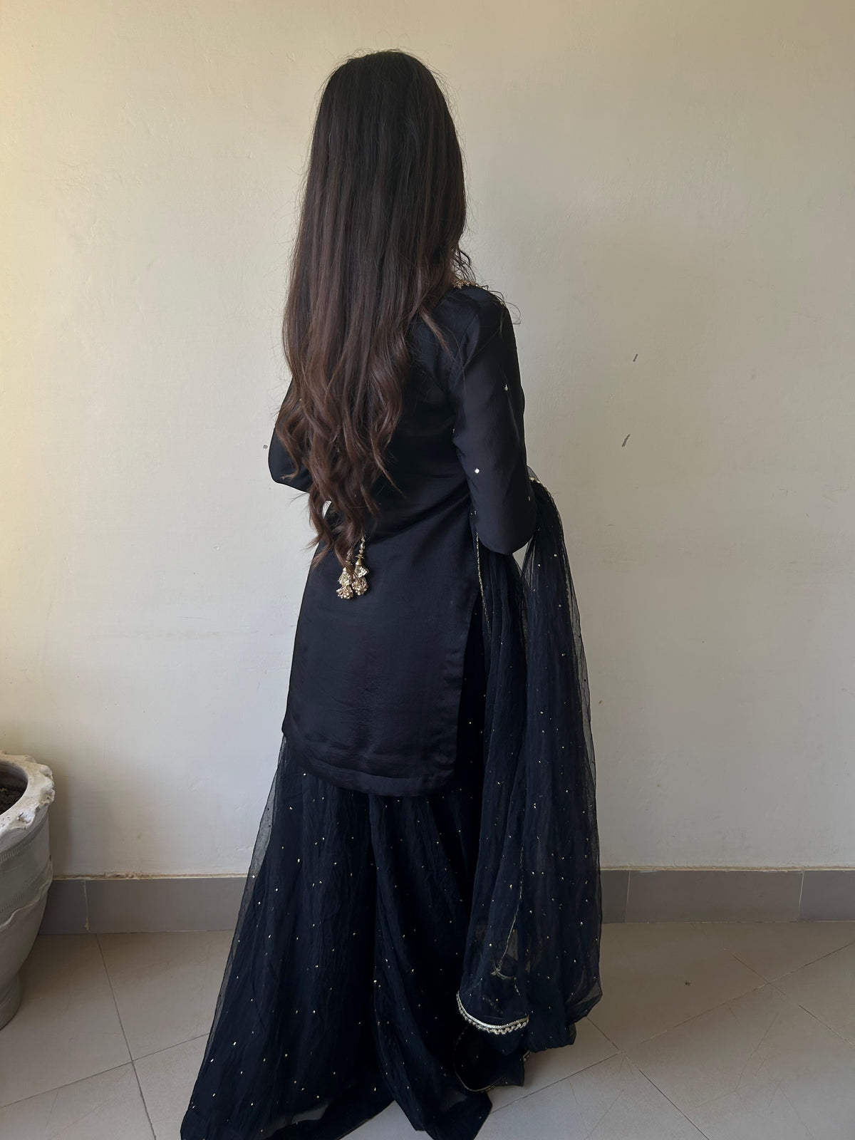 MAYA - BLACK