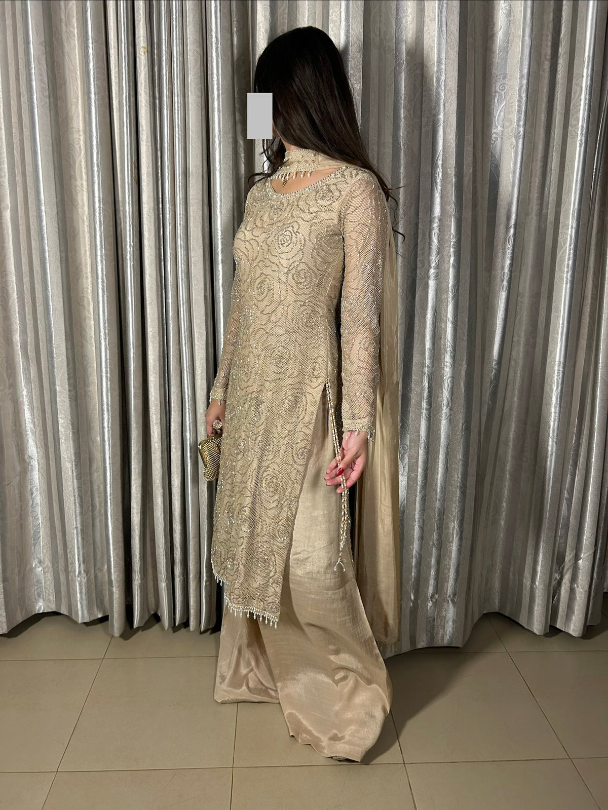 ZARMEEN – The Champagne Edit