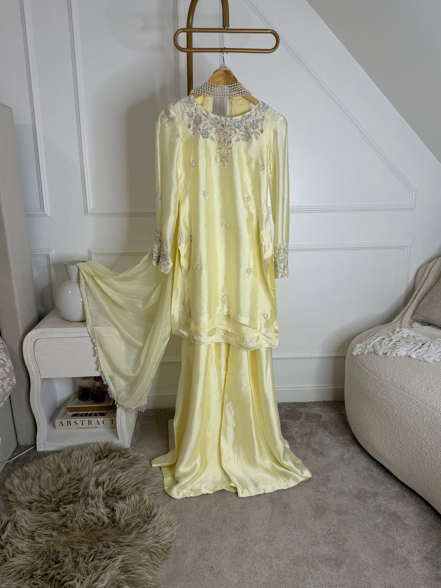 NOORI (Butter Yellow)